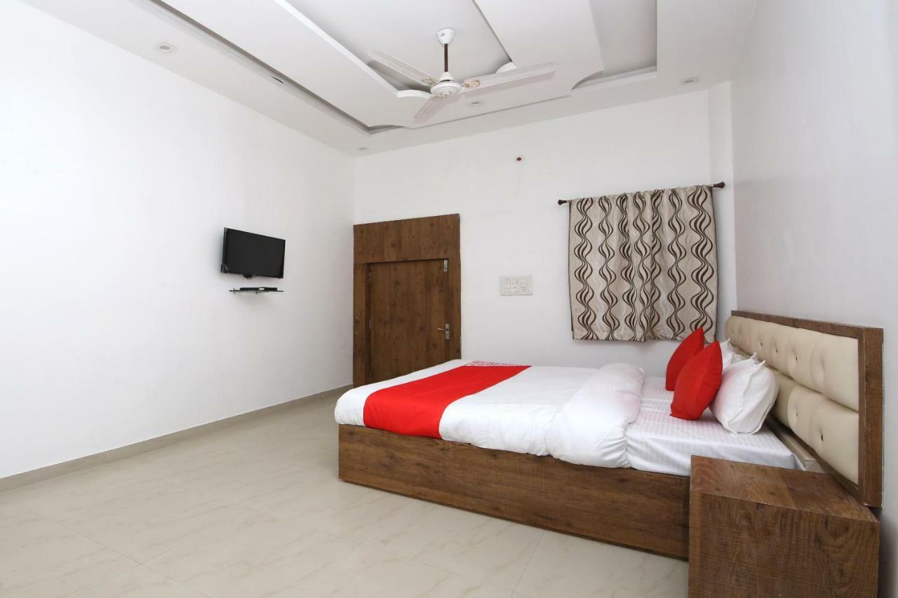 Oyo 38414 Rain Basera Resort Dzsabalpur Kültér fotó