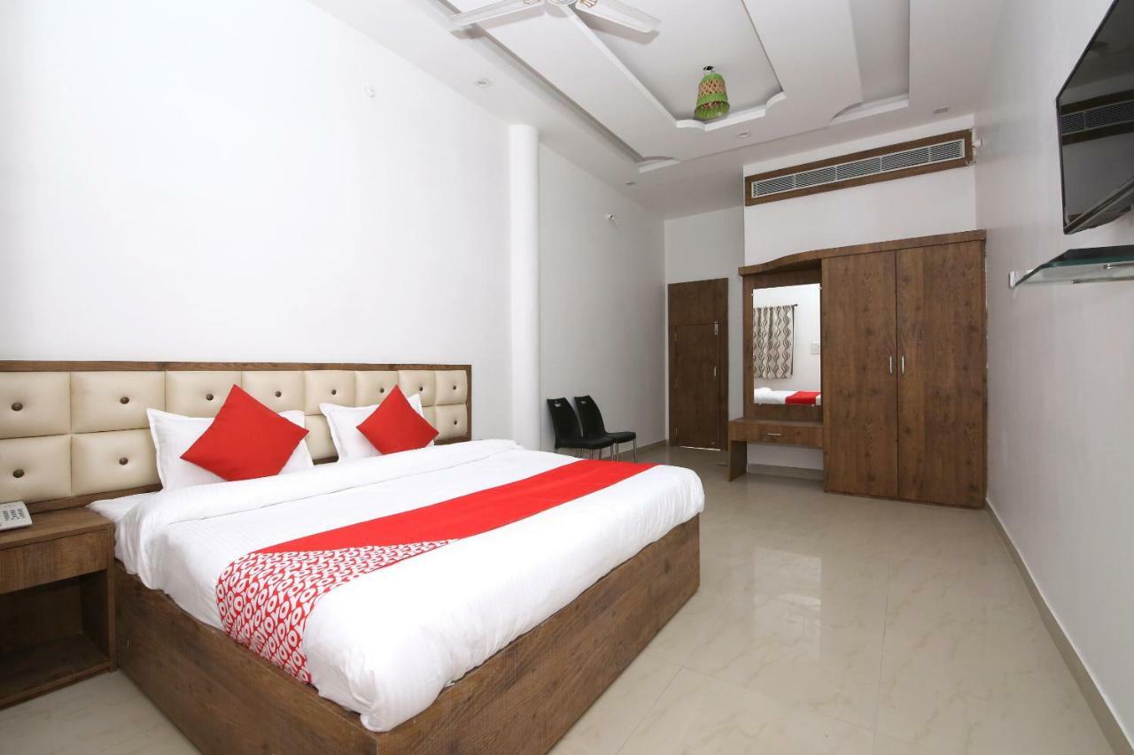 Oyo 38414 Rain Basera Resort Dzsabalpur Kültér fotó