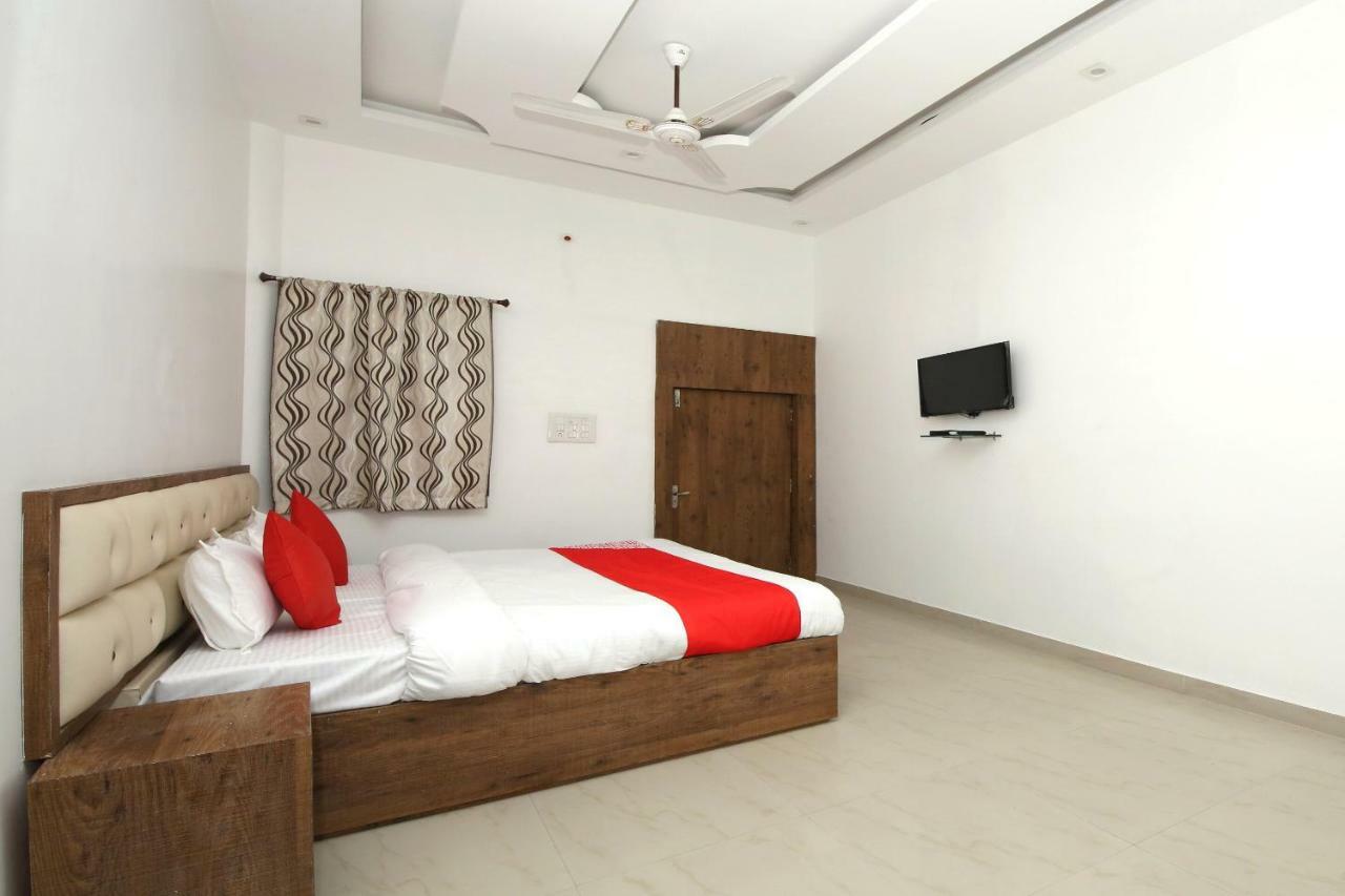 Oyo 38414 Rain Basera Resort Dzsabalpur Kültér fotó